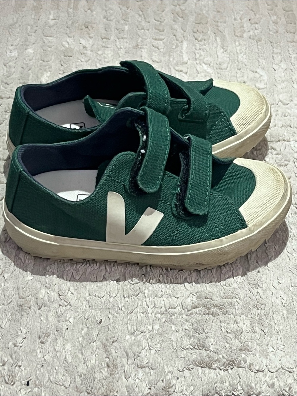 VEJA Kids Velcro Strap Sneakers